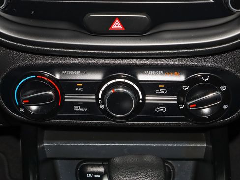 Used 2023 Kia Soul LX w/ Option Group 015 image 11