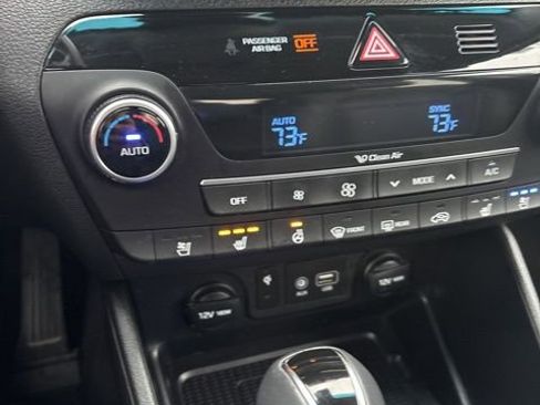 Used 2021 Hyundai Tucson Ultimate w/ Cargo Package image 19