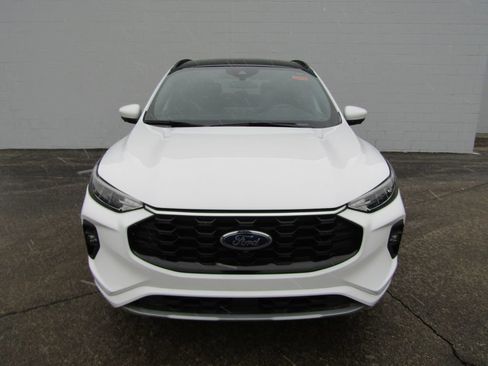 Used 2023 Ford Escape ST-Line Select w/ Tech Pack #2 image 10