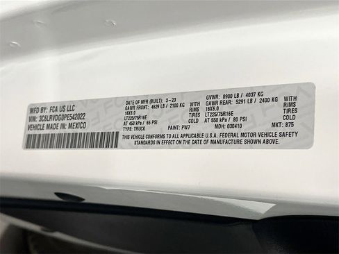 Used 2023 RAM ProMaster 2500 w/ Convenience Group image 28