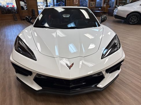 Used 2023 Chevrolet Corvette Stingray Premium Conv w/ Z51 Performance Package image 2