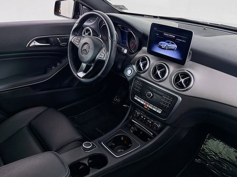 Used 2019 Mercedes-Benz CLA 250 image 15