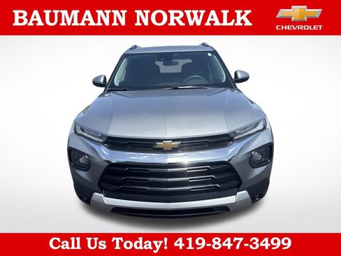 Used 2023 Chevrolet TrailBlazer LT FWD image 8