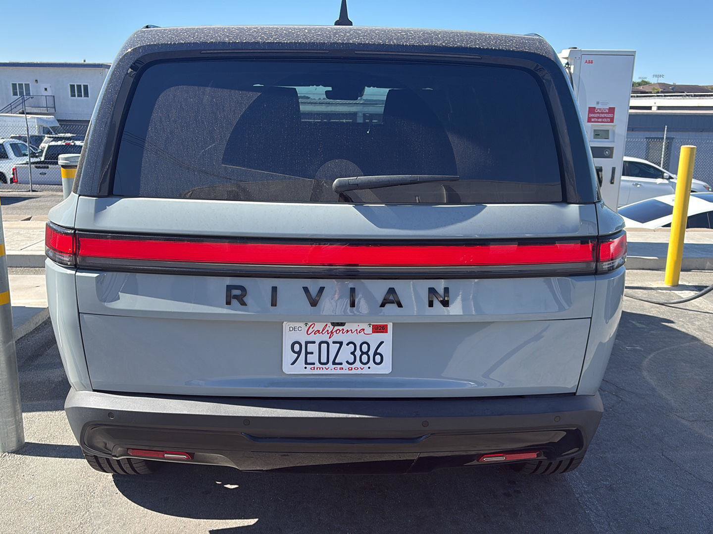 Used 2022 Rivian R1S Launch Edition Quad AWD/4WD image 5