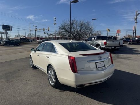 Used 2016 Cadillac XTS Luxury w/ Driver Awareness Package image 5