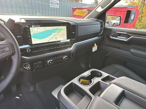 New 2026 GMC Sierra 1500 Elevation image 22