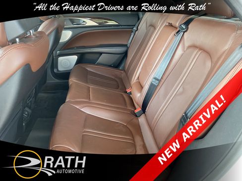 Used 2017 Lincoln MKZ Reserve w/ Luxury Package FWD image 17
