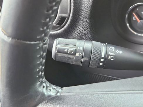 Used 2015 Jeep Wrangler Unlimited Sport w/ Connectivity Group image 17