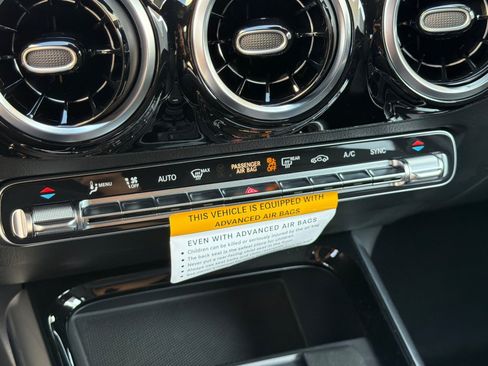 New 2026 Mercedes-Benz GLA 250 image 19