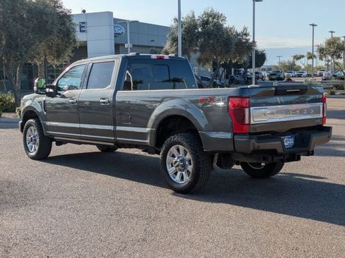 Used 2020 Ford F350 Limited image 4
