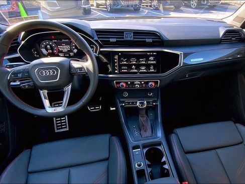 Used 2025 Audi Q3 2.0T Premium Plus w/ Premium Plus Package image 15