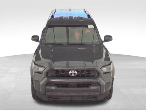 Used 2025 Toyota 4Runner TRD Off-Road image 2