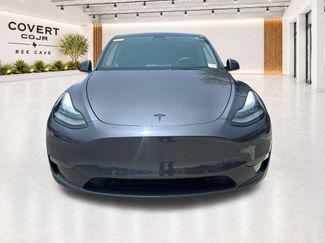 Used 2022 Tesla Model Y Long Range AWD/4WD video 3