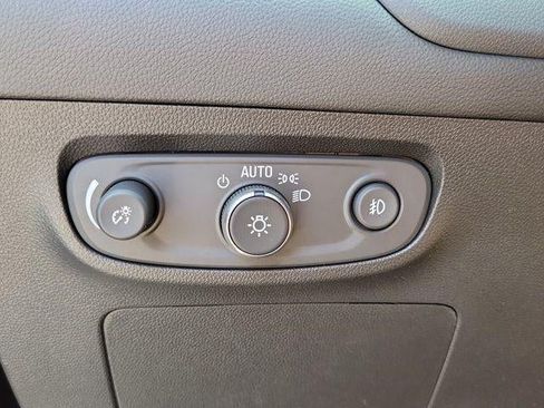 Used 2023 Buick Encore GX Essence w/ Experience Buick Package FWD image 13