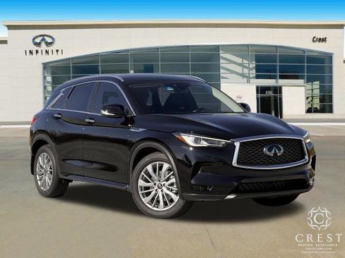 Certified 2025 INFINITI QX50 Luxe image 2