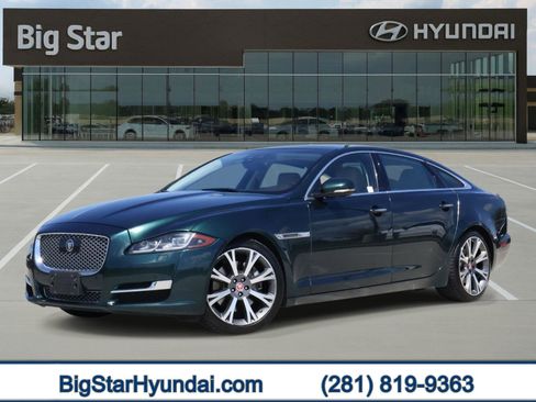 Used 2018 Jaguar XJ L Portfolio AWD/4WD image 1