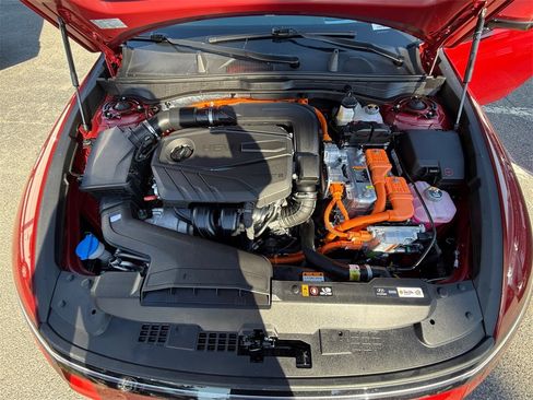 Used 2024 Hyundai Sonata Limited image 25