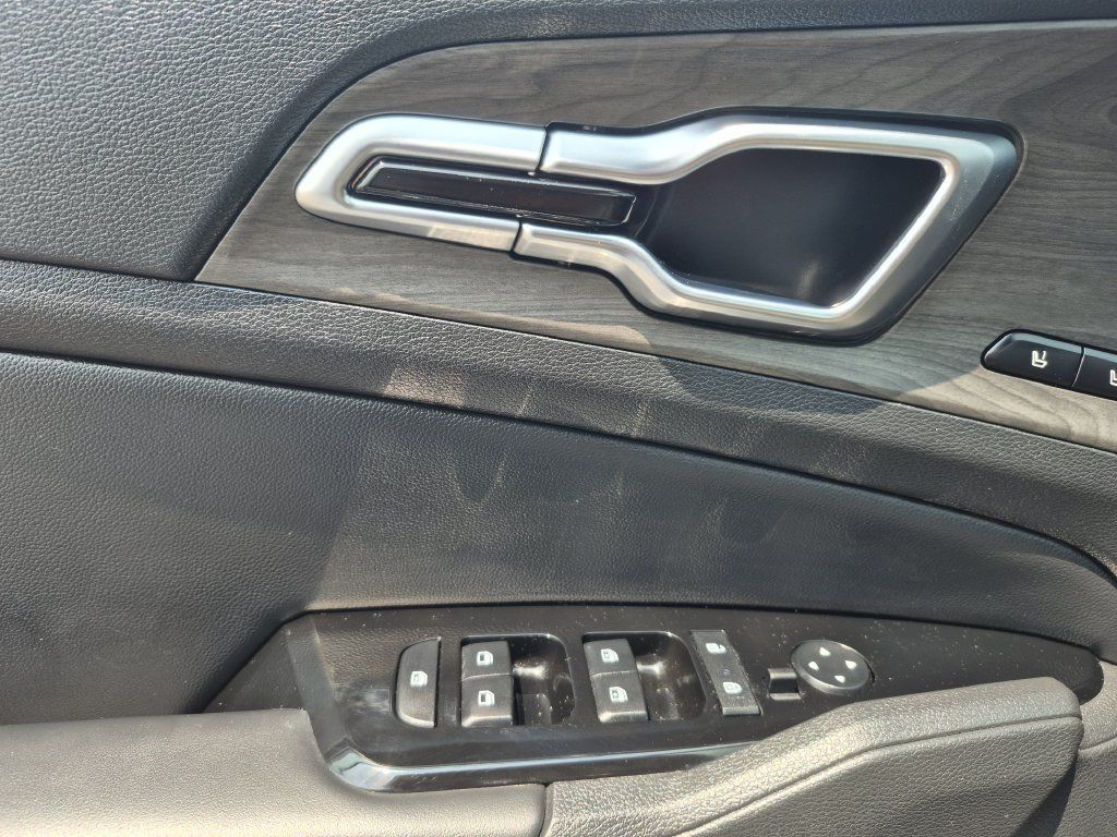 Used 2023 Kia Sportage X-Pro AWD/4WD image 8