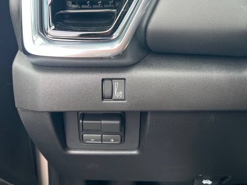 New 2026 GMC Canyon Elevation w/ Convenience Package AWD/4WD image 17