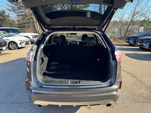 Used 2019 Ford Edge SEL w/ Equipment Group 201A AWD/4WD image 21