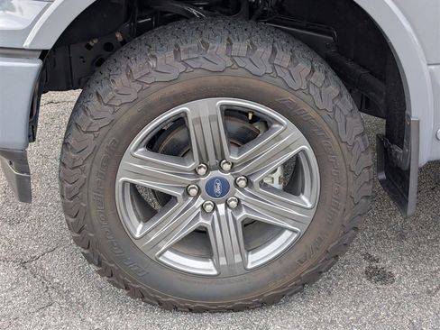 Used 2020 Ford F150 Lariat w/ Equipment Group 502A Luxury image 13