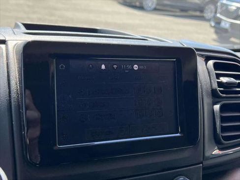 Used 2025 RAM ProMaster 2500 w/ Convenience Group image 27