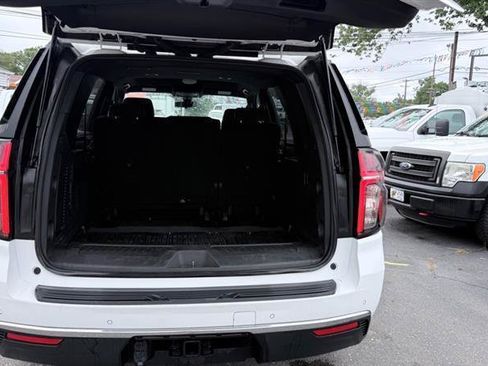 Used 2022 Chevrolet Tahoe 4WD w/ 1FL Safety Package image 10
