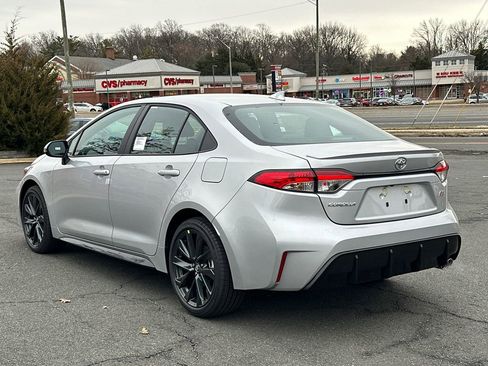 New 2026 Toyota Corolla SE image 3