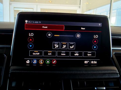 Used 2021 Chevrolet Tahoe Z71 w/ Z71 Signature Package AWD/4WD image 50