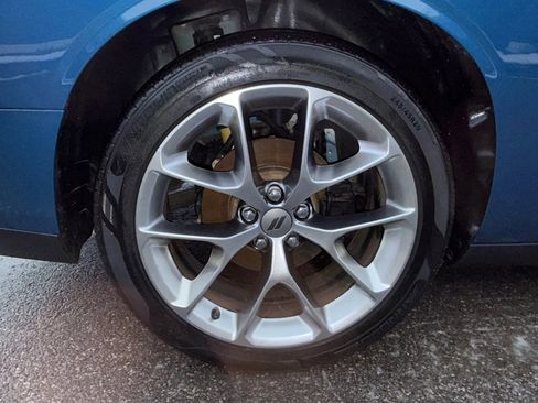 Used 2021 Dodge Challenger GT image 7