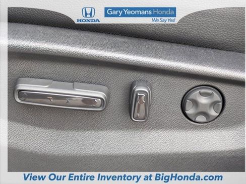 New 2026 Honda Odyssey Touring image 23