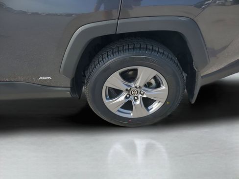 Certified 2024 Toyota RAV4 XLE image 19