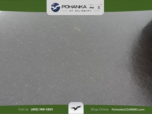 Used 2023 Toyota Camry SE image 1