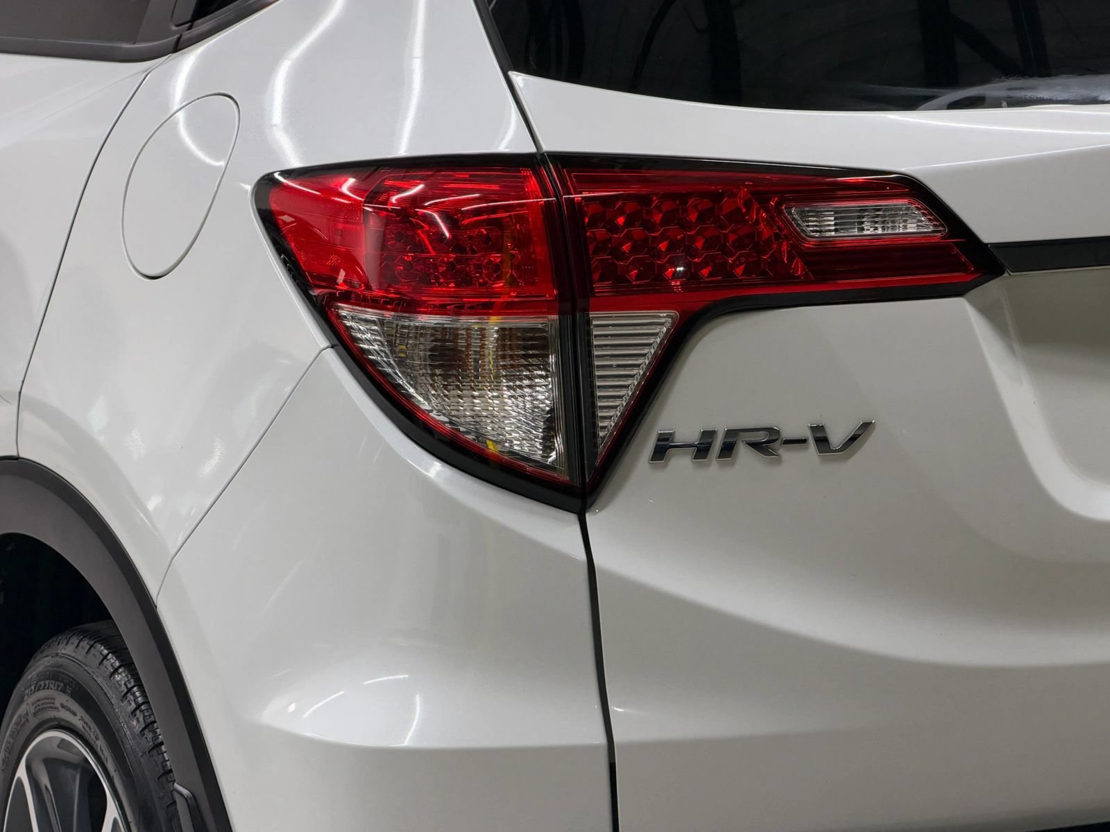Used 2021 Honda HR-V EX image 12