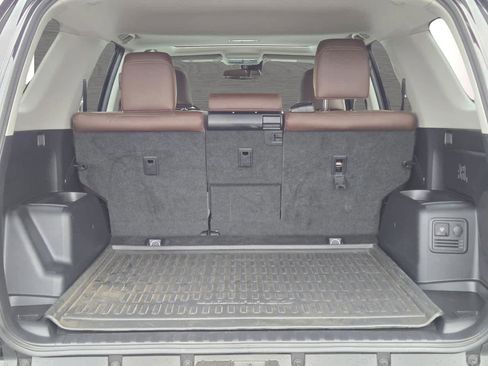 Used 2023 Toyota 4Runner Limited image 12