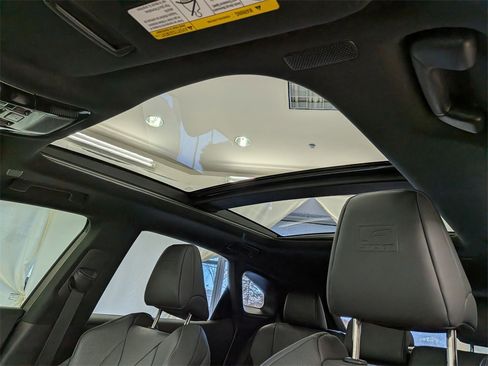 Certified 2023 Lexus RX 500h F Sport image 17