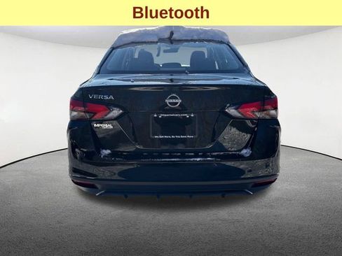 Used 2025 Nissan Versa SV image 10