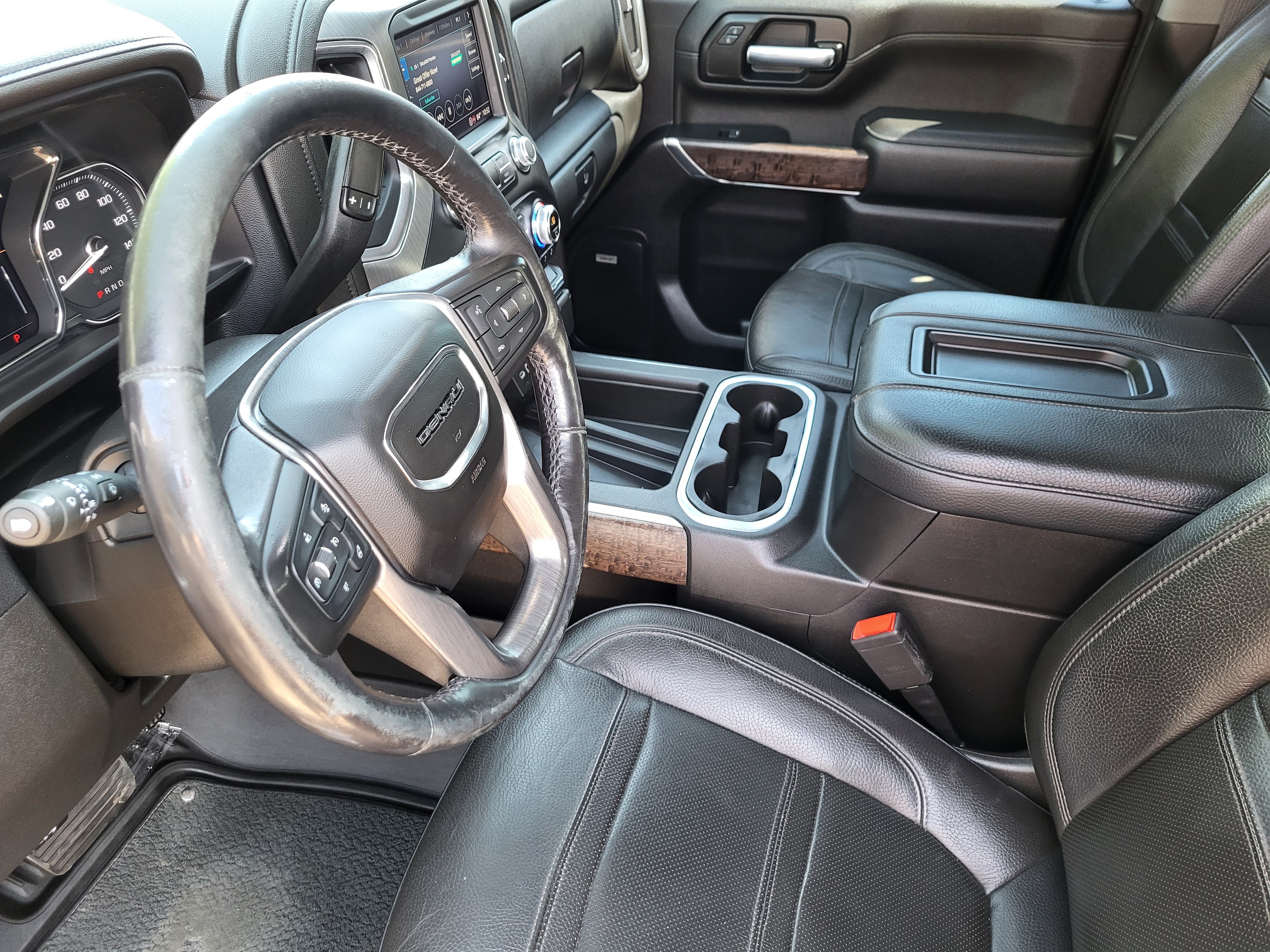 Used 2022 GMC Sierra 2500 Denali w/ Denali Ultimate Package AWD/4WD image 12