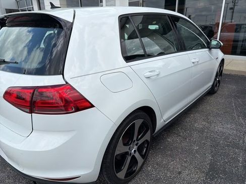 Used 2015 Volkswagen GTI S FWD image 11