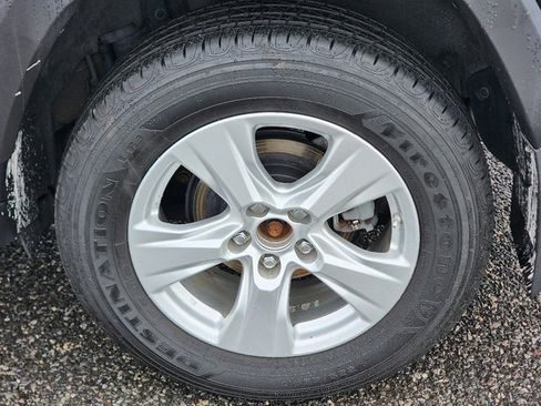 Used 2019 Toyota RAV4 XLE image 15