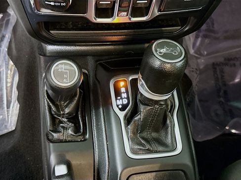 Used 2019 Jeep Wrangler Unlimited Sport S image 20