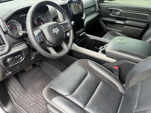 Used 2025 RAM 1500 Laramie w/ Sport Appearance Package AWD/4WD image 11