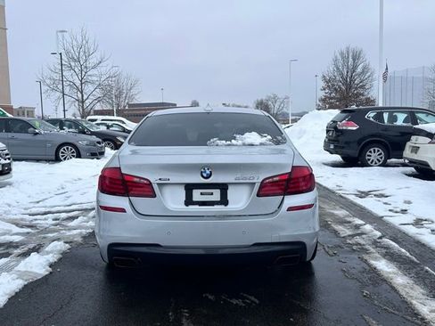 Used 2013 BMW 550i xDrive Sedan image 9