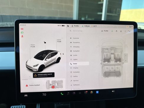 Used 2022 Tesla Model Y Performance image 20