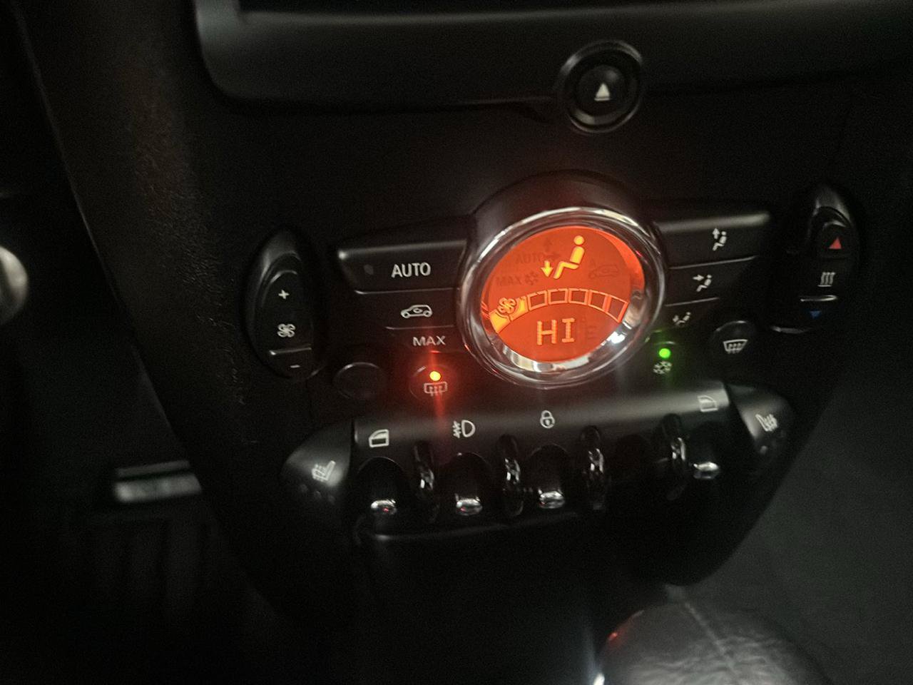 Used 2011 MINI Cooper S FWD image 16