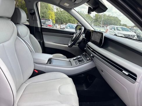 Used 2024 Hyundai Palisade SEL FWD image 14