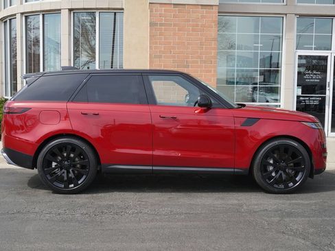 Certified 2026 Land Rover Range Rover Sport SE AWD/4WD image 7
