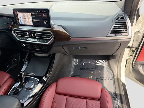 Used 2023 BMW X3 sDrive30i w/ Premium Package w/ZPA RWD image 17