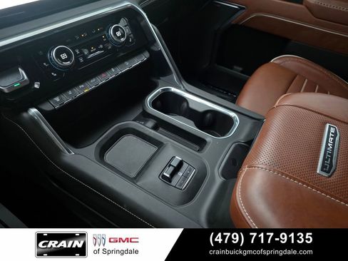Used 2025 GMC Sierra 2500 Denali Ultimate w/ Max Trailering Package AWD/4WD image 18