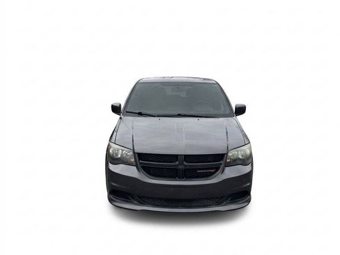 Used 2015 Dodge Grand Caravan SE w/ Quick Order Package 29E SE image 2